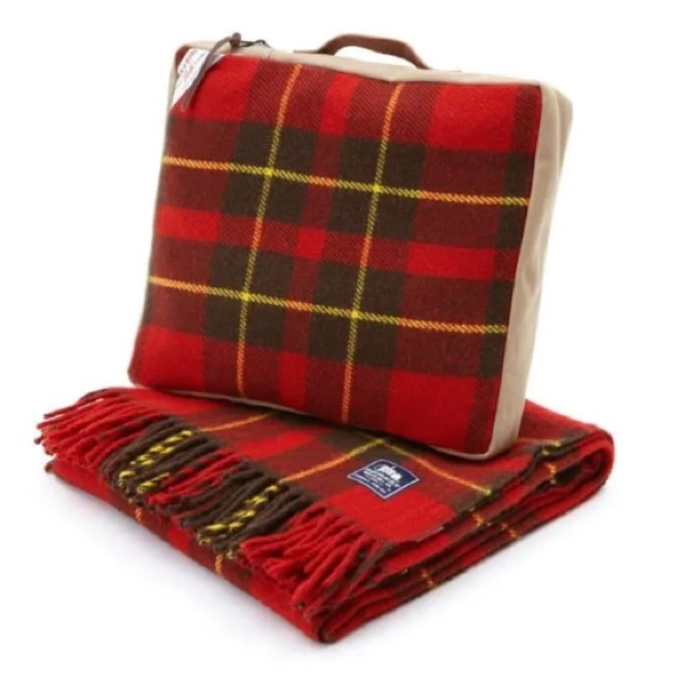 Faribault Pak-a-Robe Plaid Wool Blanket with Carrying Case/Stadium Cushion